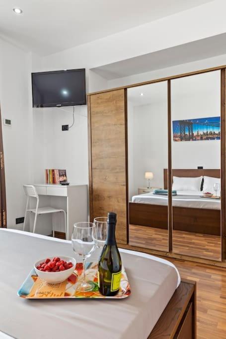 בוקרשט Bamboo Ultra Central Apartment מראה חיצוני תמונה